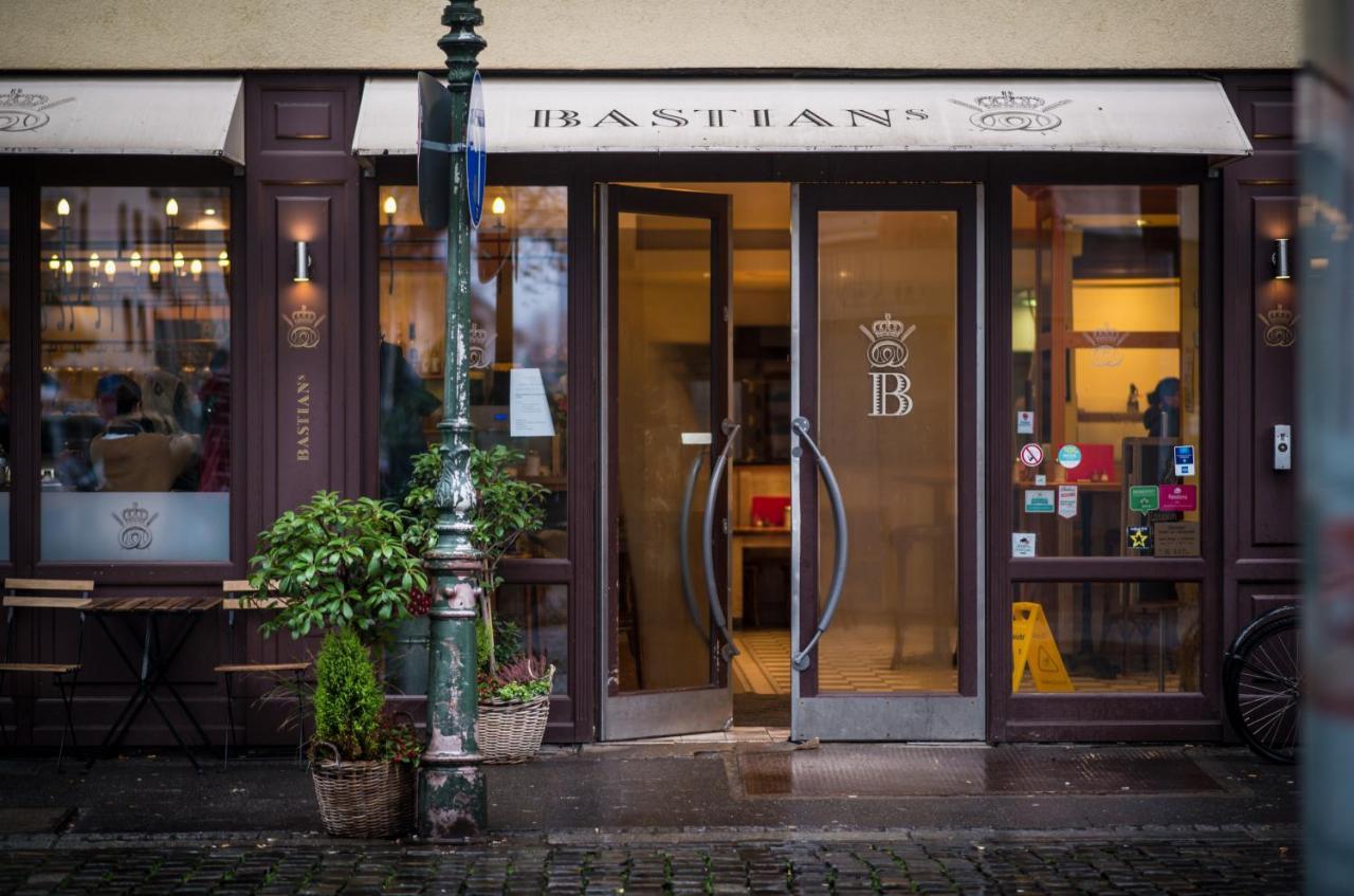 Altstadt Apartment Alisa Düsseldorf Exterior foto